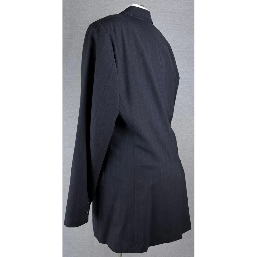Brooks Brothers Mens Navy‎ Blue Pinstripe Blazer Two Button Sport Coat Made USA
